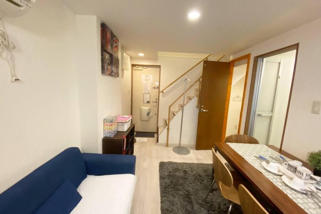 Takemura Building 105 Apartament